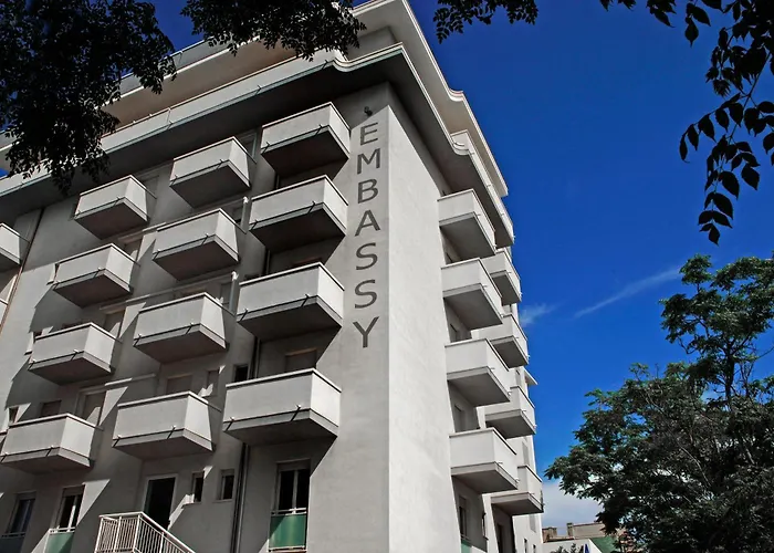 Hotel 3 stelle: Hotel Embassy